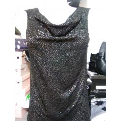 Top noir sequins or